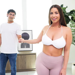 Koda Monroe in 'Pure Mature' Mother's Day Move (Thumbnail 4)